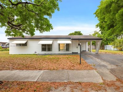 1920 N 66th Ave, past listing photo from Ronny’s Zillow sales history