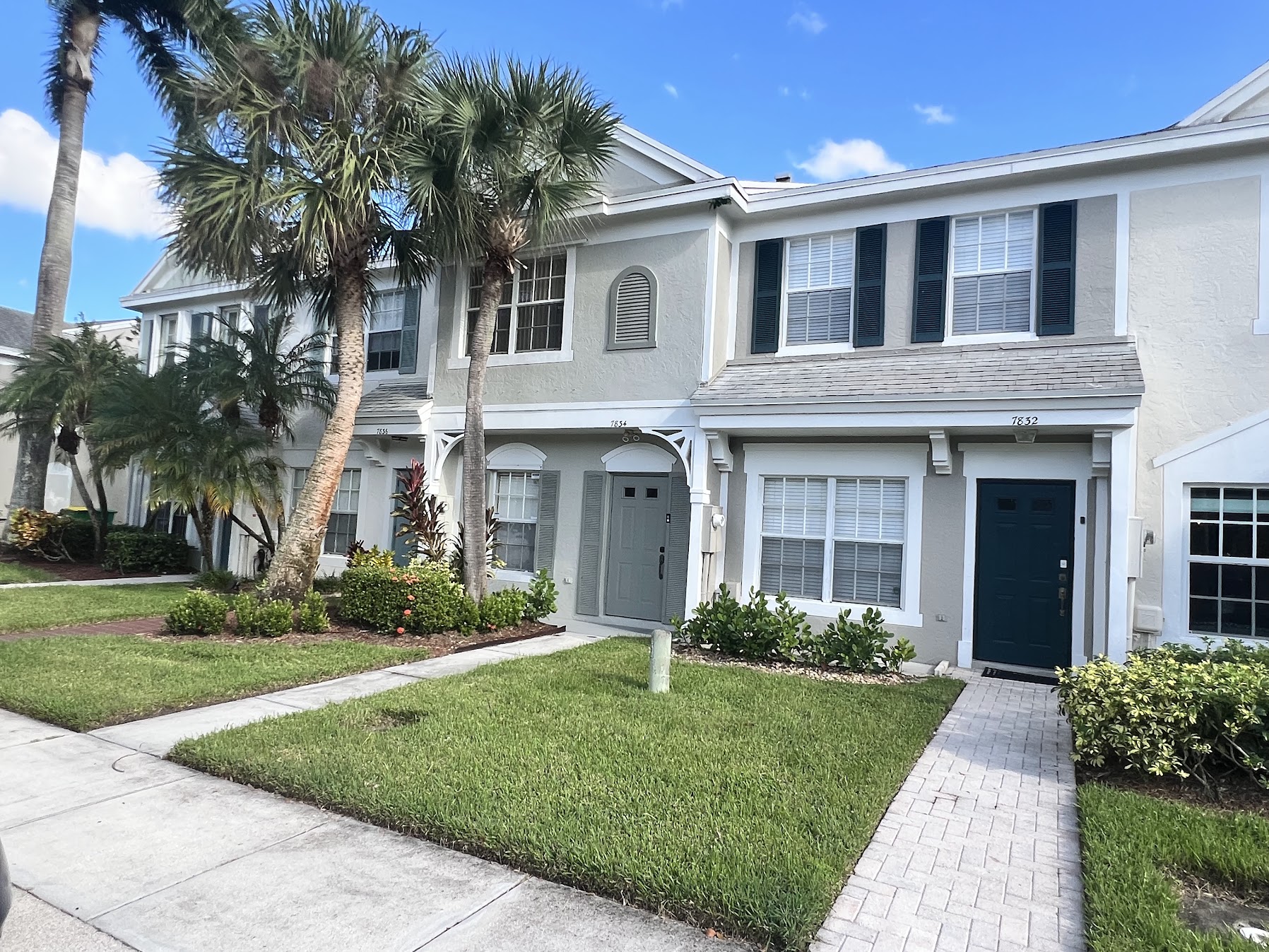 Front exterior of 7830 Dixie Beach Circle